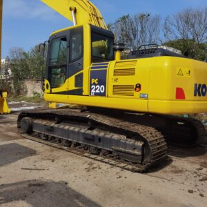 Komatsu PC220-8 long reach excavator