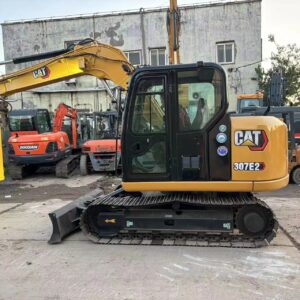 Caterpillar CAT 307E2 mini excavator
