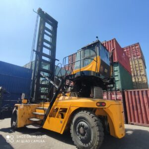 Sany Klmar container handler