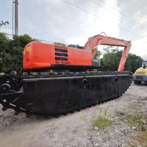 Hitachi ZX220LC-5G amphibious excavator