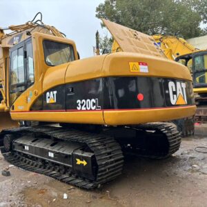 Caterpillar 320C Trucked excavator