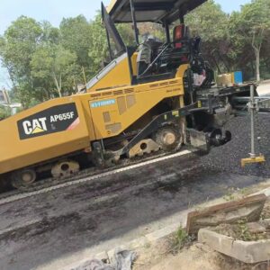Caterpillar AP655F crawler asphalt paver