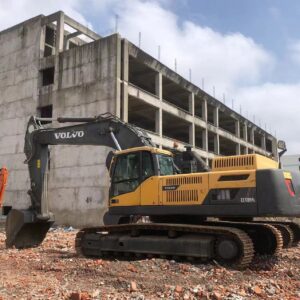 Volvo EC 480DL tracked excavator