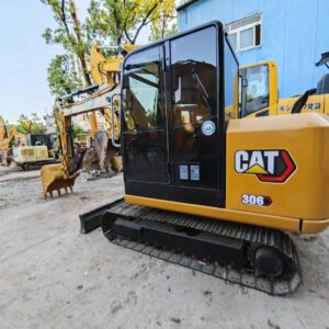 Caterpillar 305.5E2 mini excavator